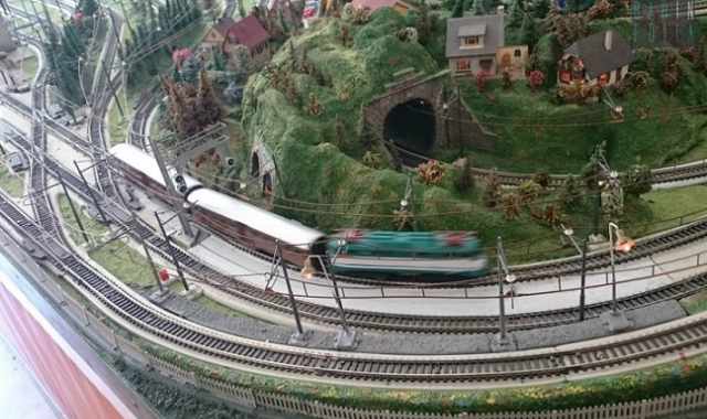 Rotonda, nel museo un grande plastico dei treni: I bambini liberi di giocarci